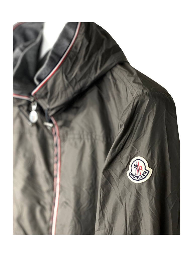 Moncler Urville - Size 2 - HB Authenticated Luxury Wear